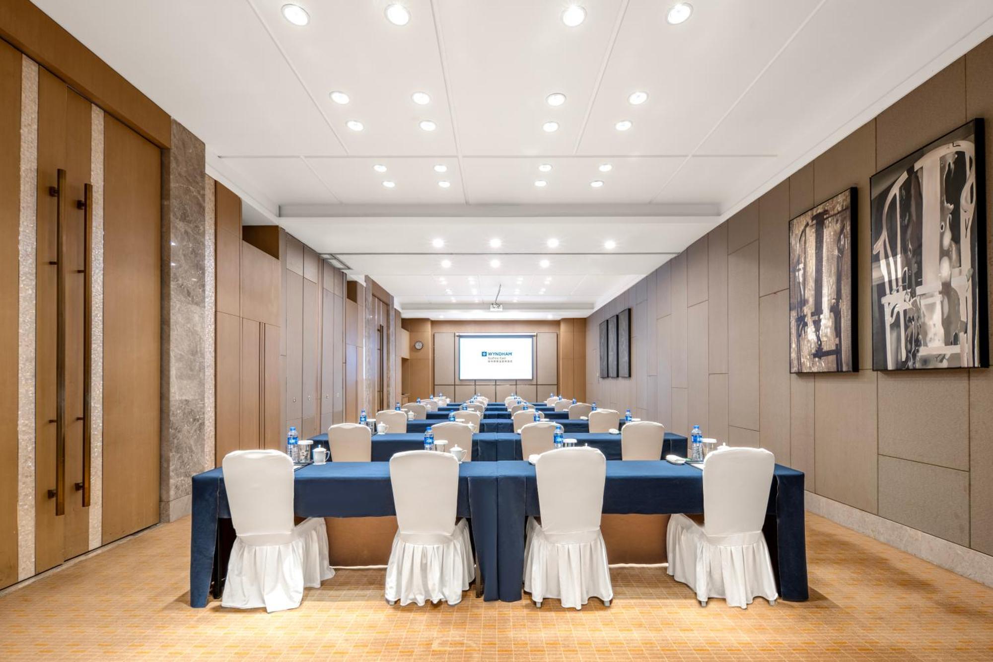 Hotel Wyndam Xuzhou East Exterior foto