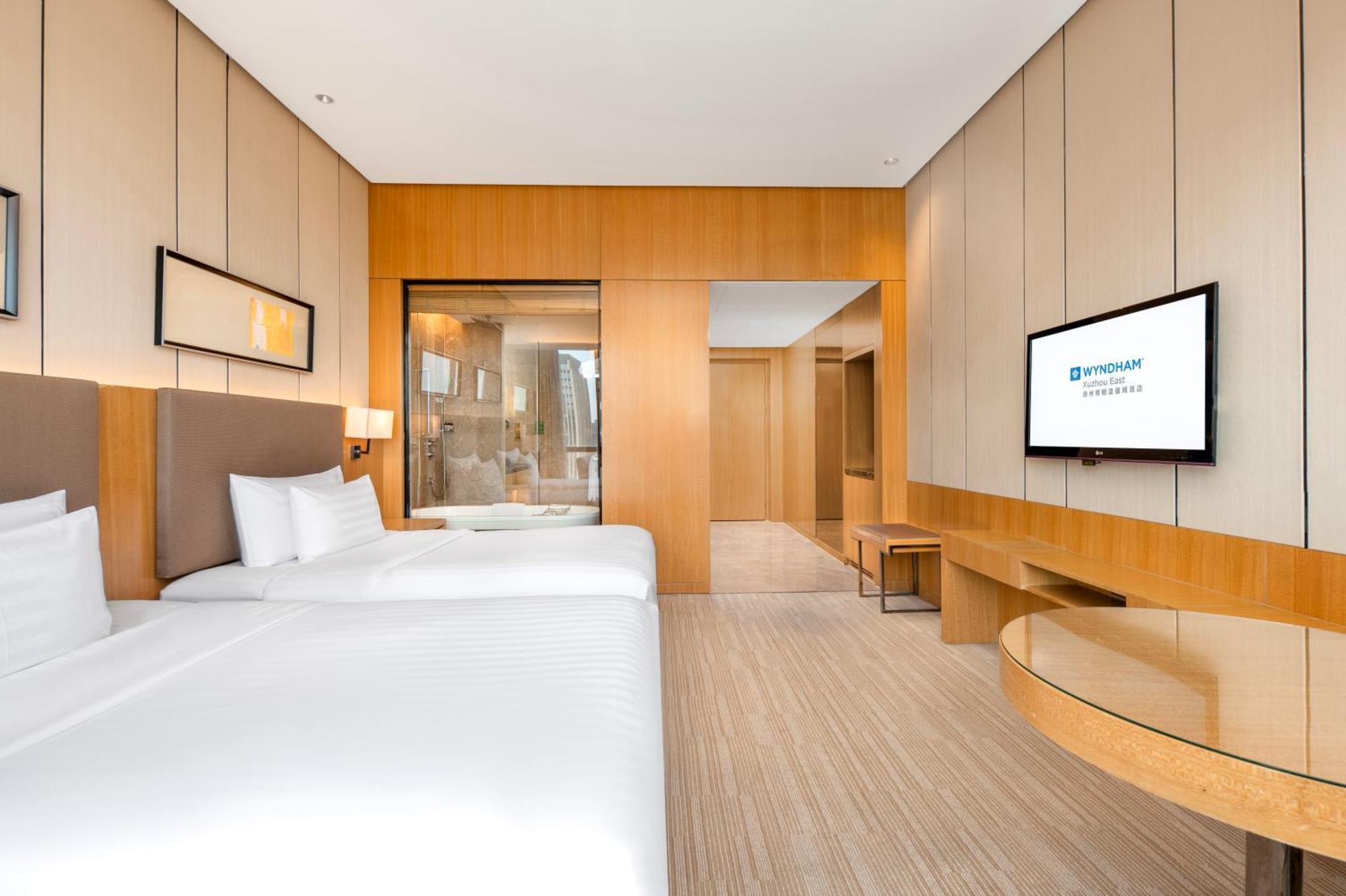 Hotel Wyndam Xuzhou East Exterior foto