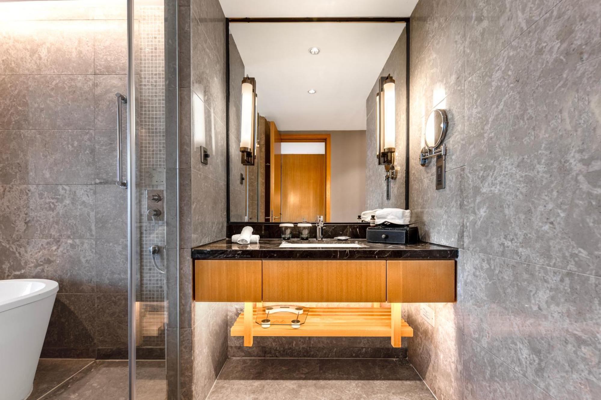 Hotel Wyndam Xuzhou East Exterior foto